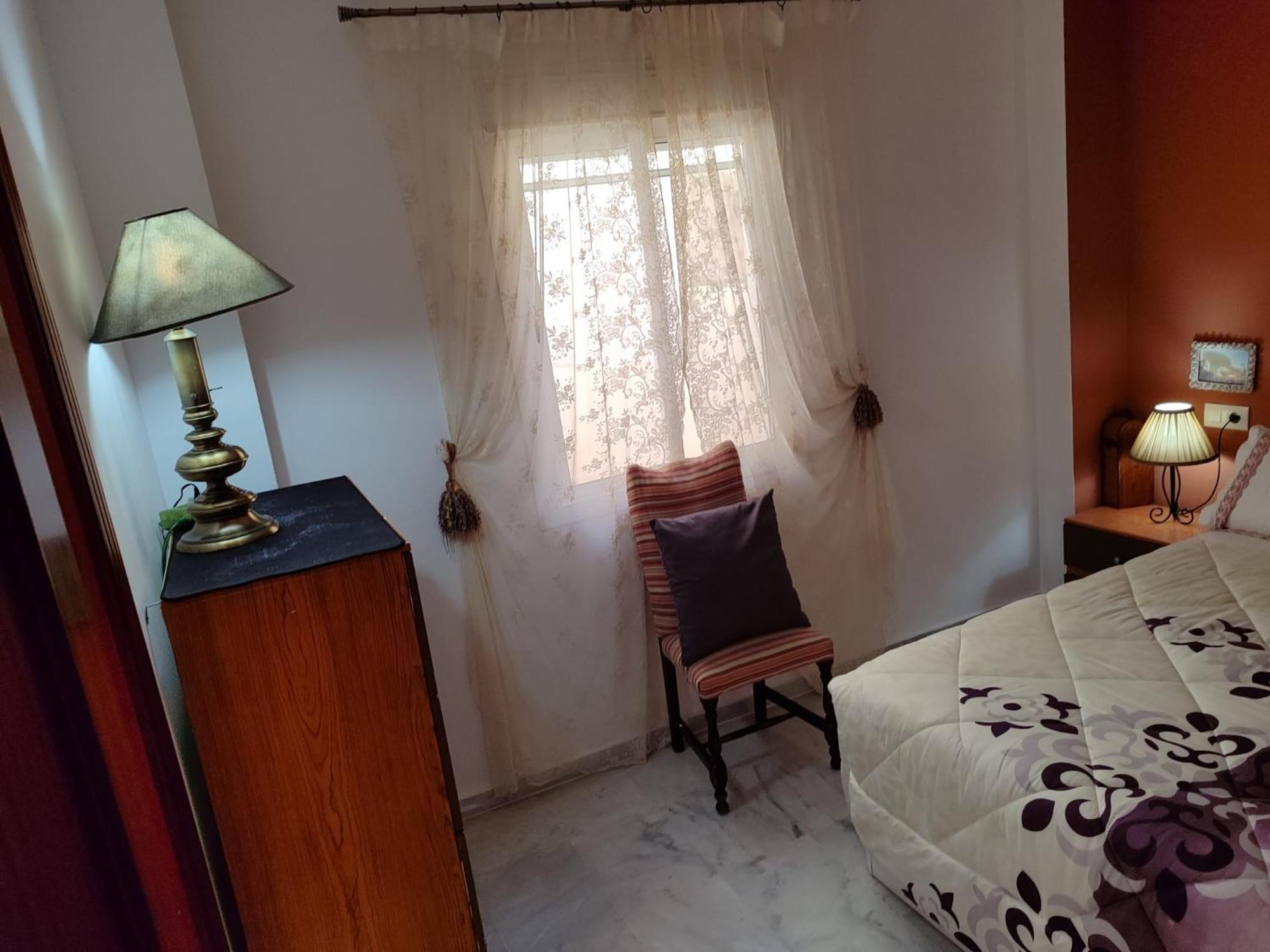 Calle Jose Payan Nº 28, 1º B Apartment *